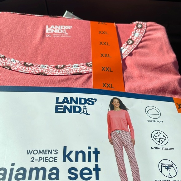 Lands' End Other - - - Woman’s lands end 2 pice pajama set